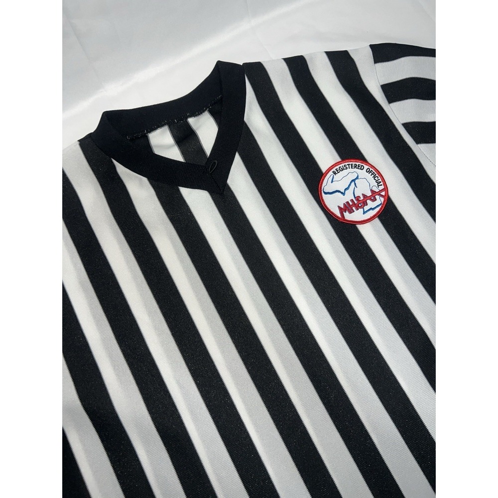 Honig's Whistle Stop Referee Shirt Size Large/ X-Large Made In USA V-Neck